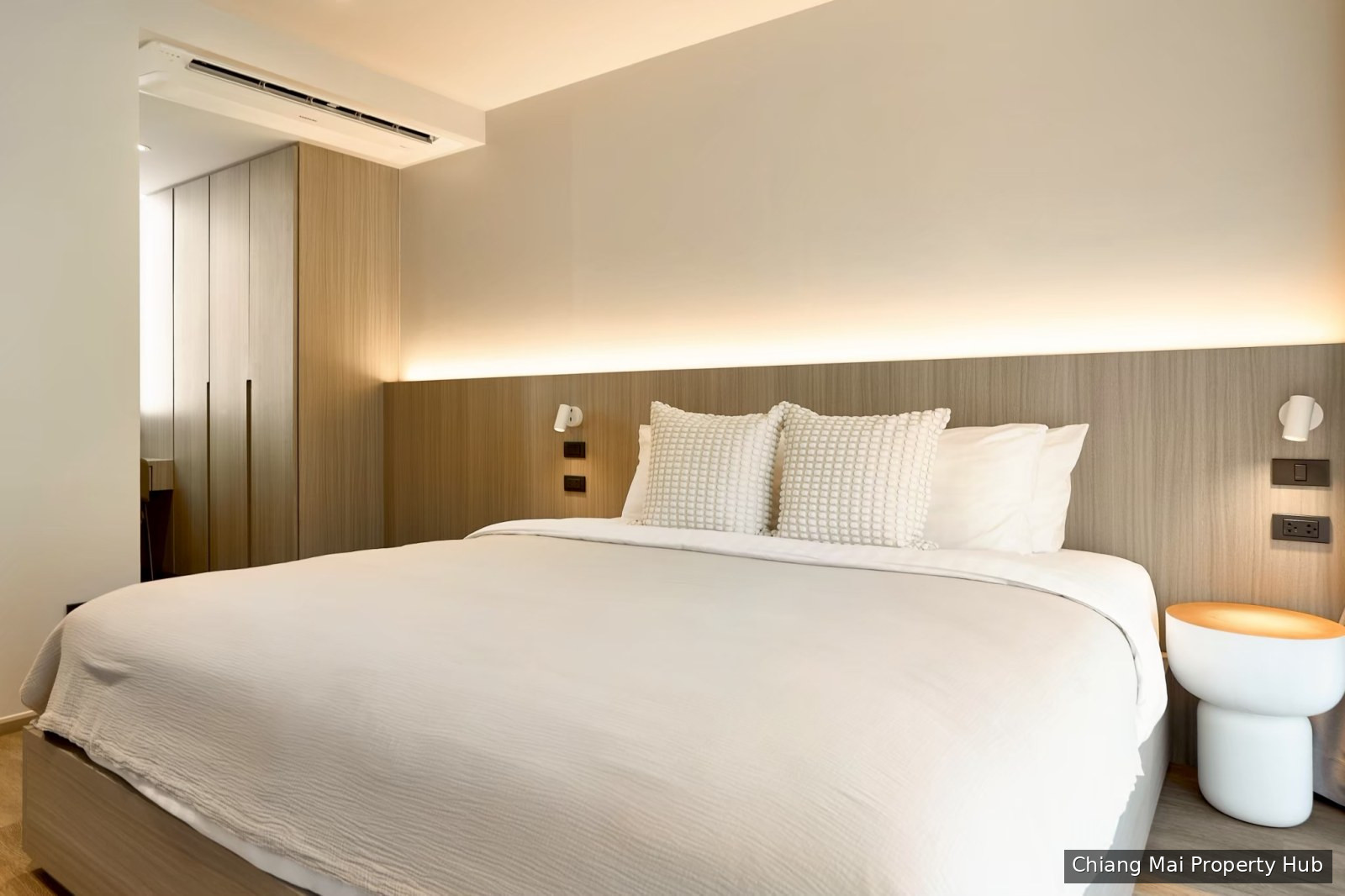 Serviced Apartment for Rent – 1 Bedrooms, 1 Bathrooms (50 sqm) – 35,000 THB/Month